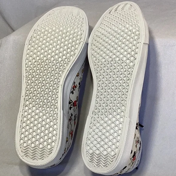 Disney Parks shoes - Picture 5 of 9